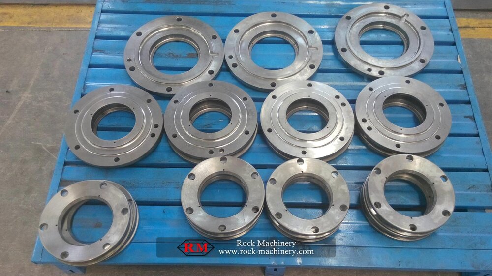 sandvik cone crusher bearing cover, for bearing protection